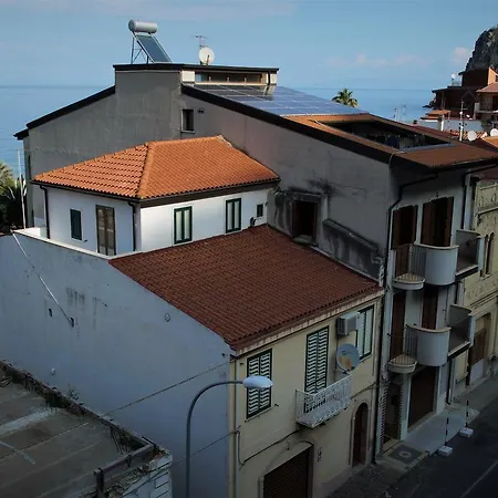 Apartman Holidays *